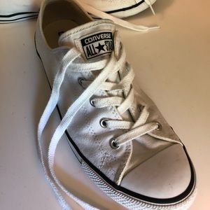 White Converse - Women’s low top, Size 8.5